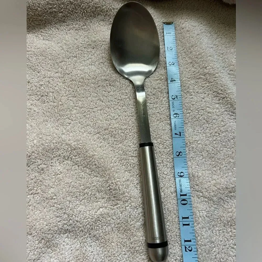 Oneida & Unbranded Stainless Steel Serving Spoon Utensil Set